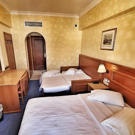 Noufara Hotel 3*