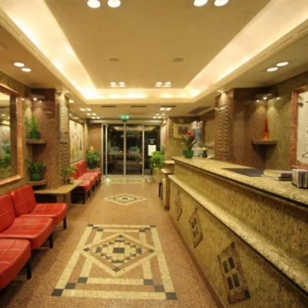 Hotel Noufara 3*